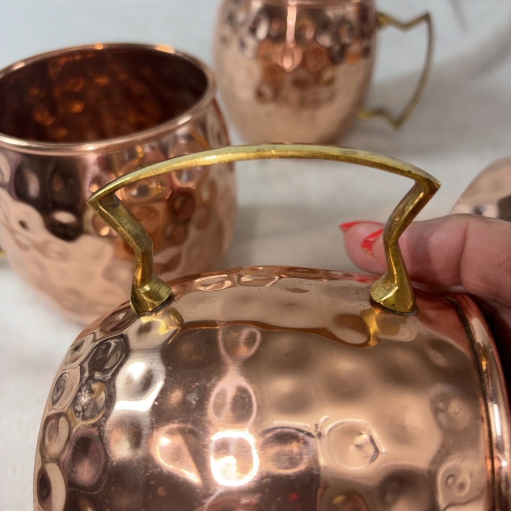 Solid Copper Classic Hammered Moscow Mule Cups Set of 4 Brass Handles Patina GUC - Picture 9 of 12